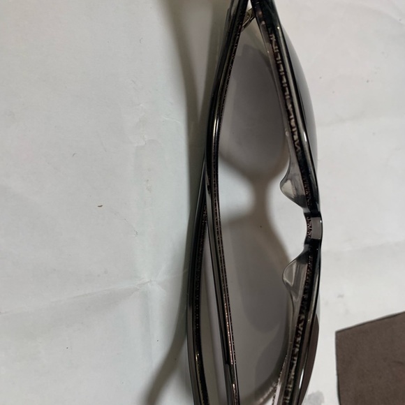 Fendi Women’s Sunglasses - Picture 7 of 12